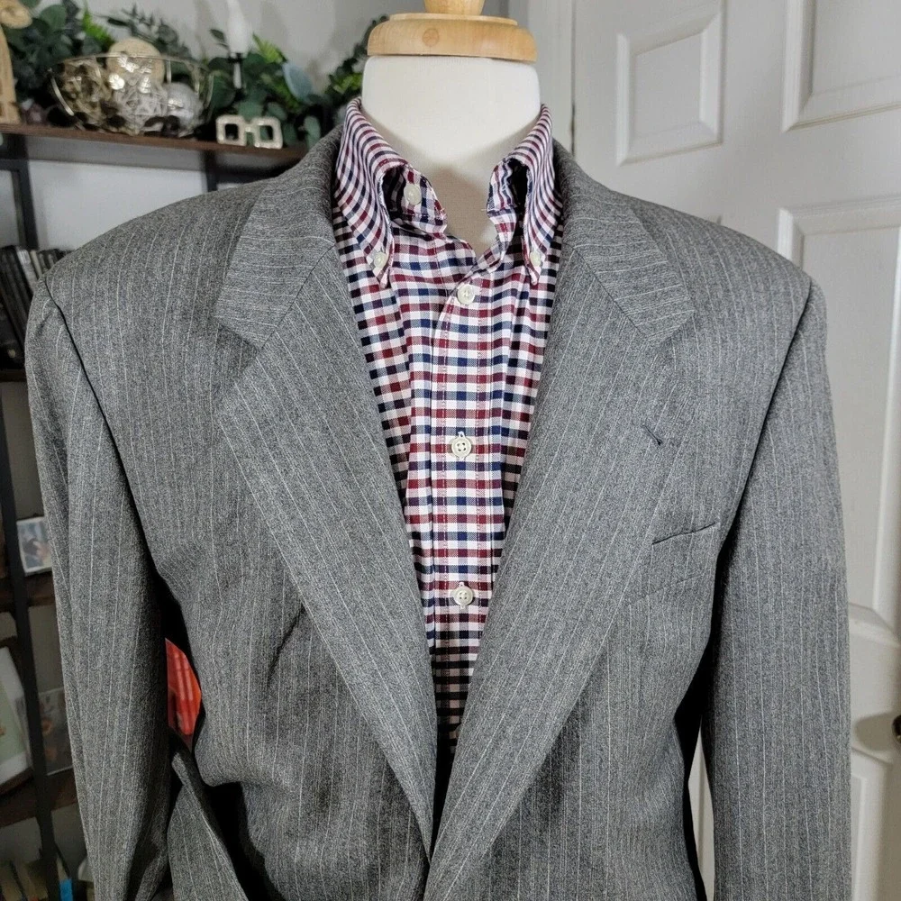 Hugo Boss material 93%